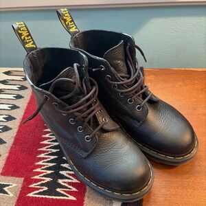 Dr Martens 101 Boots Black Ambassador Leather Wm 6
